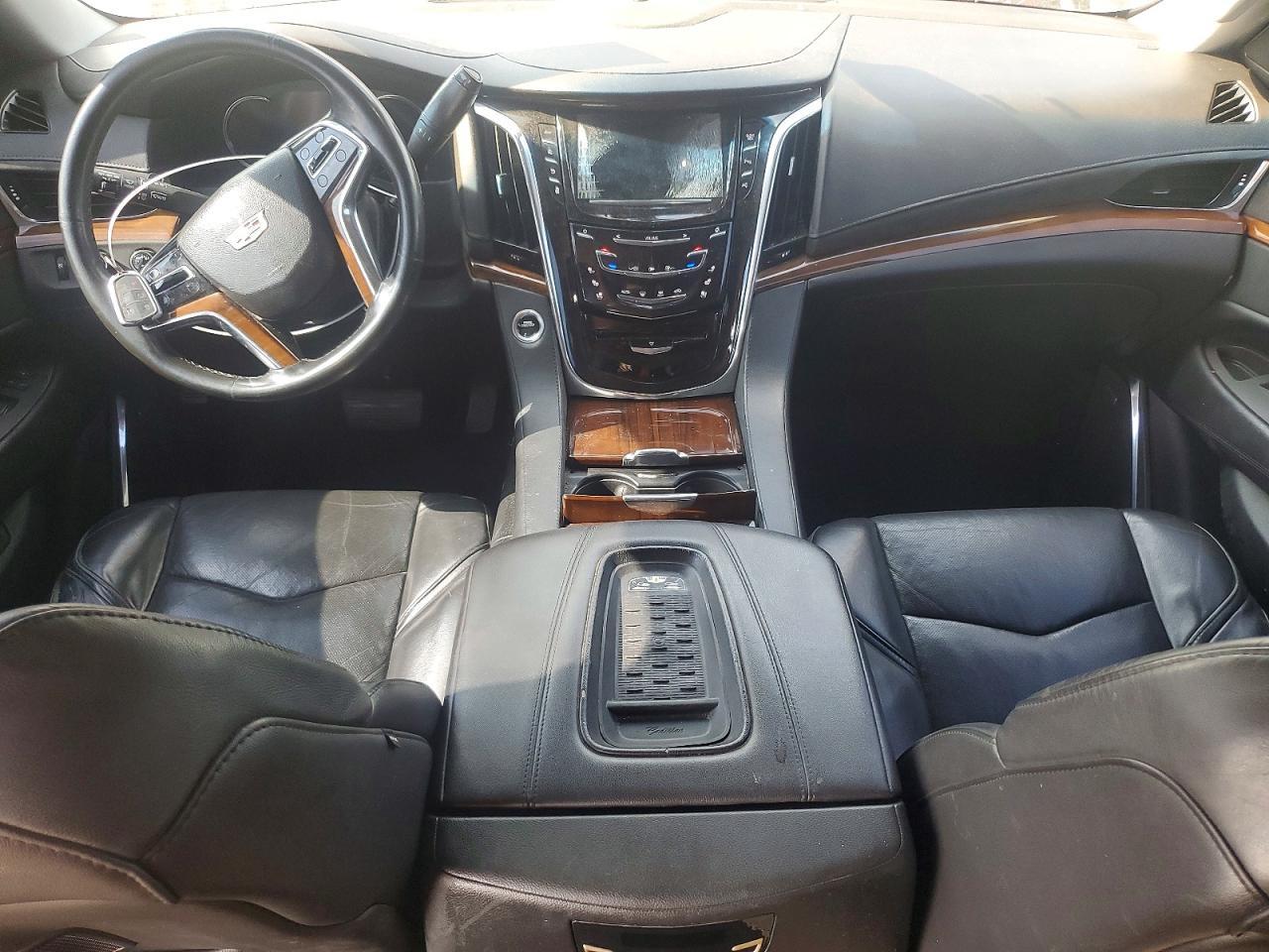 2017 Cadillac Escalade Esv - zdjęcie 8