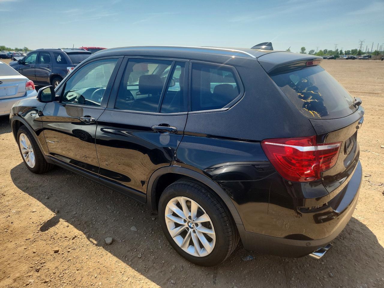 2017 BMW X3 xDrive28I - zdjęcie 2
