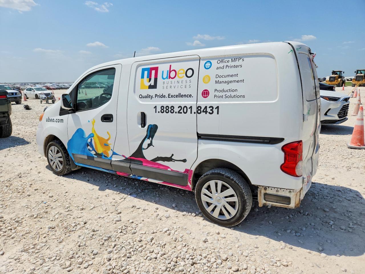 2021 Nissan Nv200 Sv - zdjęcie 2