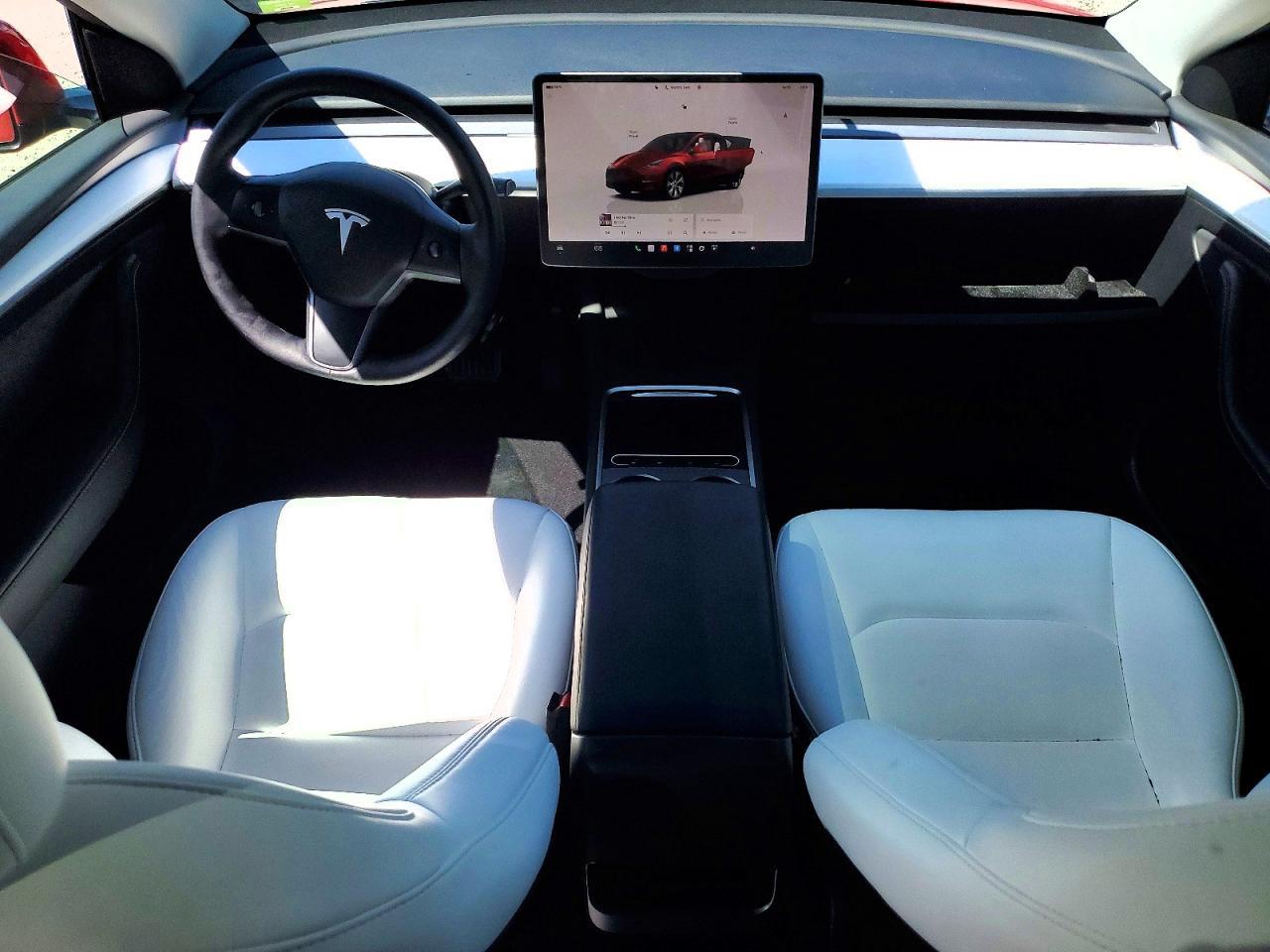 2023 Tesla Model Y - zdjęcie 8