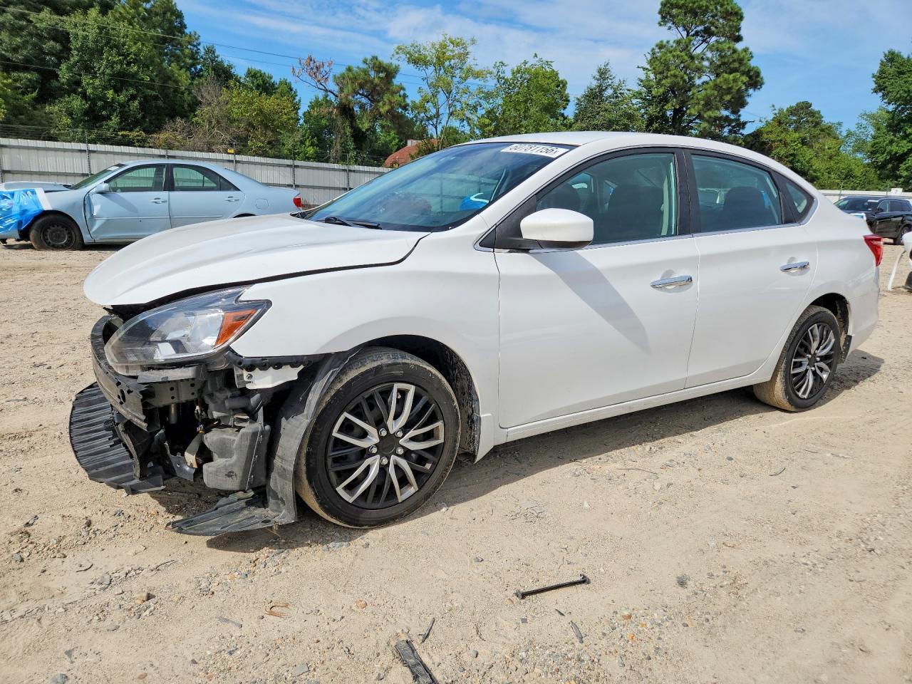 2019 Nissan Sentra S - zdjęcie główne
