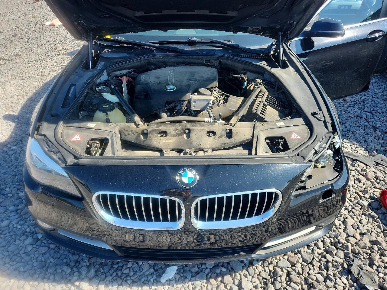 2015 BMW Seria 5 528i - zdjęcie 11