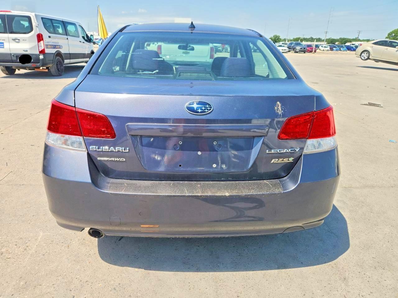 2014 Subaru Legacy 2.5I Premium - zdjęcie 6