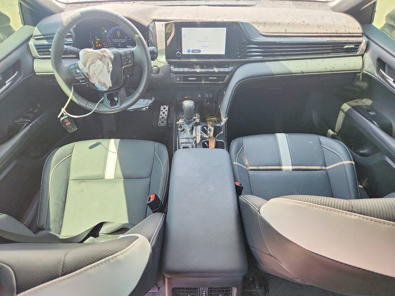 2026 Toyota Camry Se - zdjęcie 8