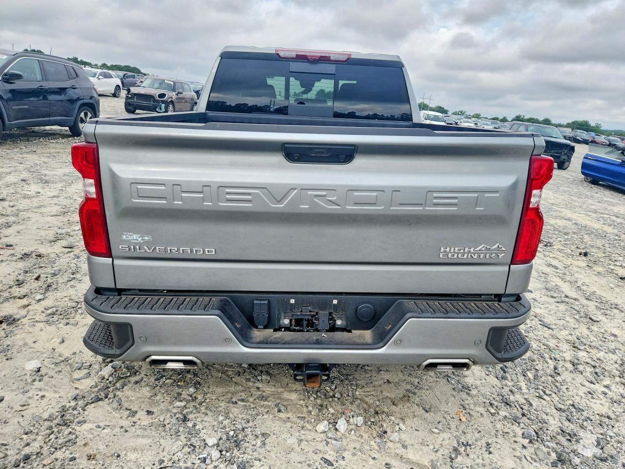2026 Chevrolet Silverado K1500 High Country - zdjęcie 6