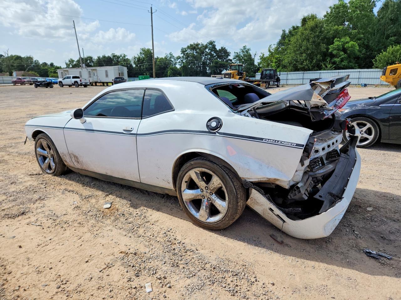 2014 Dodge Challenger R/T - zdjęcie 2