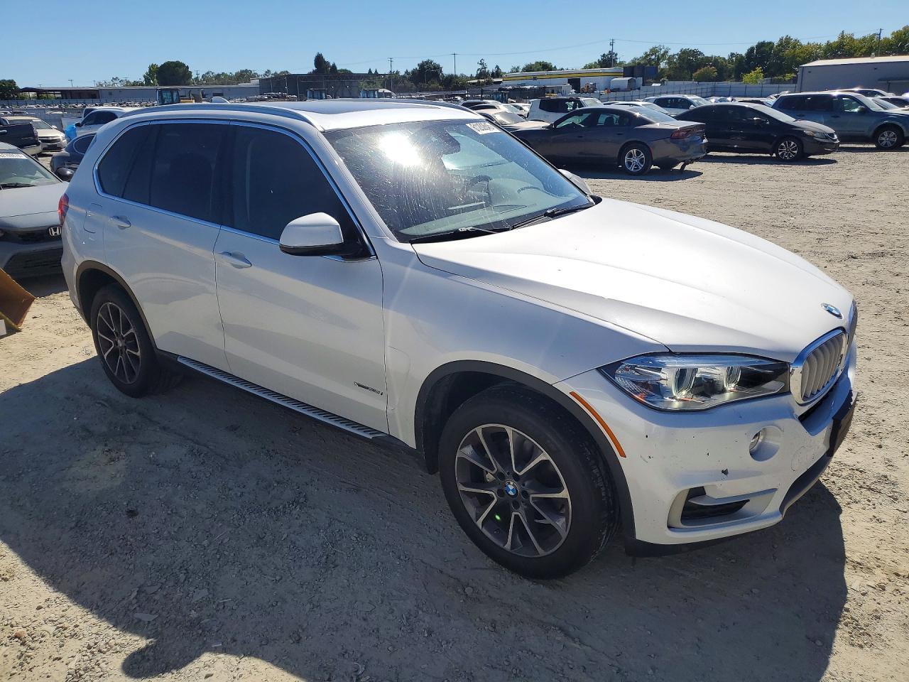 2014 BMW X5 xDrive35I - zdjęcie 4