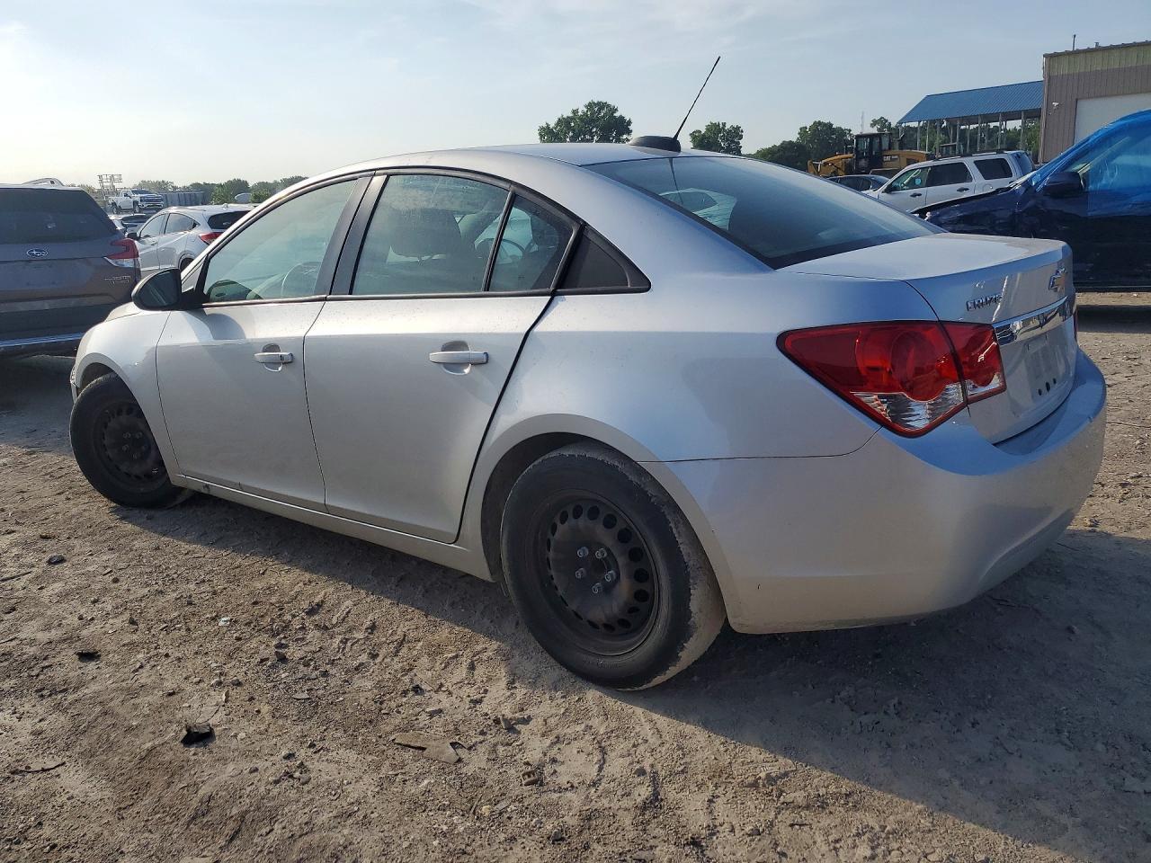 2016 Chevrolet Cruze Limited Ls - zdjęcie 2