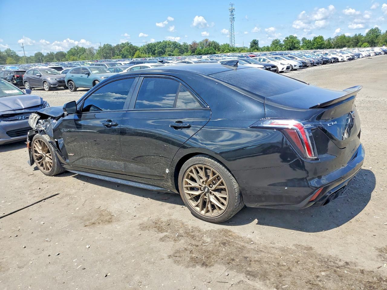 2022 Cadillac Ct4-V Blackwing - zdjęcie 2