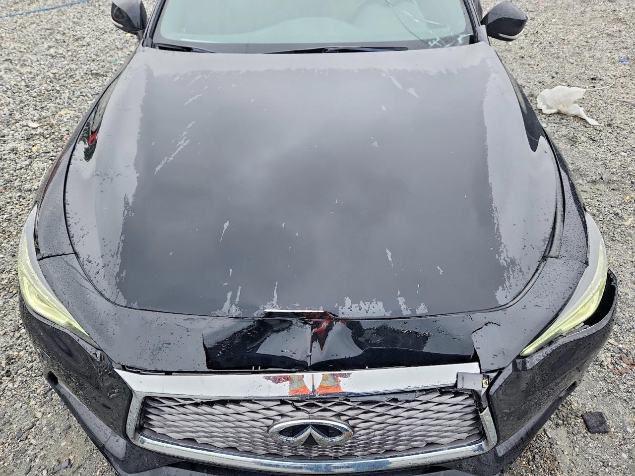 2018 Infiniti Q60 3.0T Luxe - zdjęcie 11