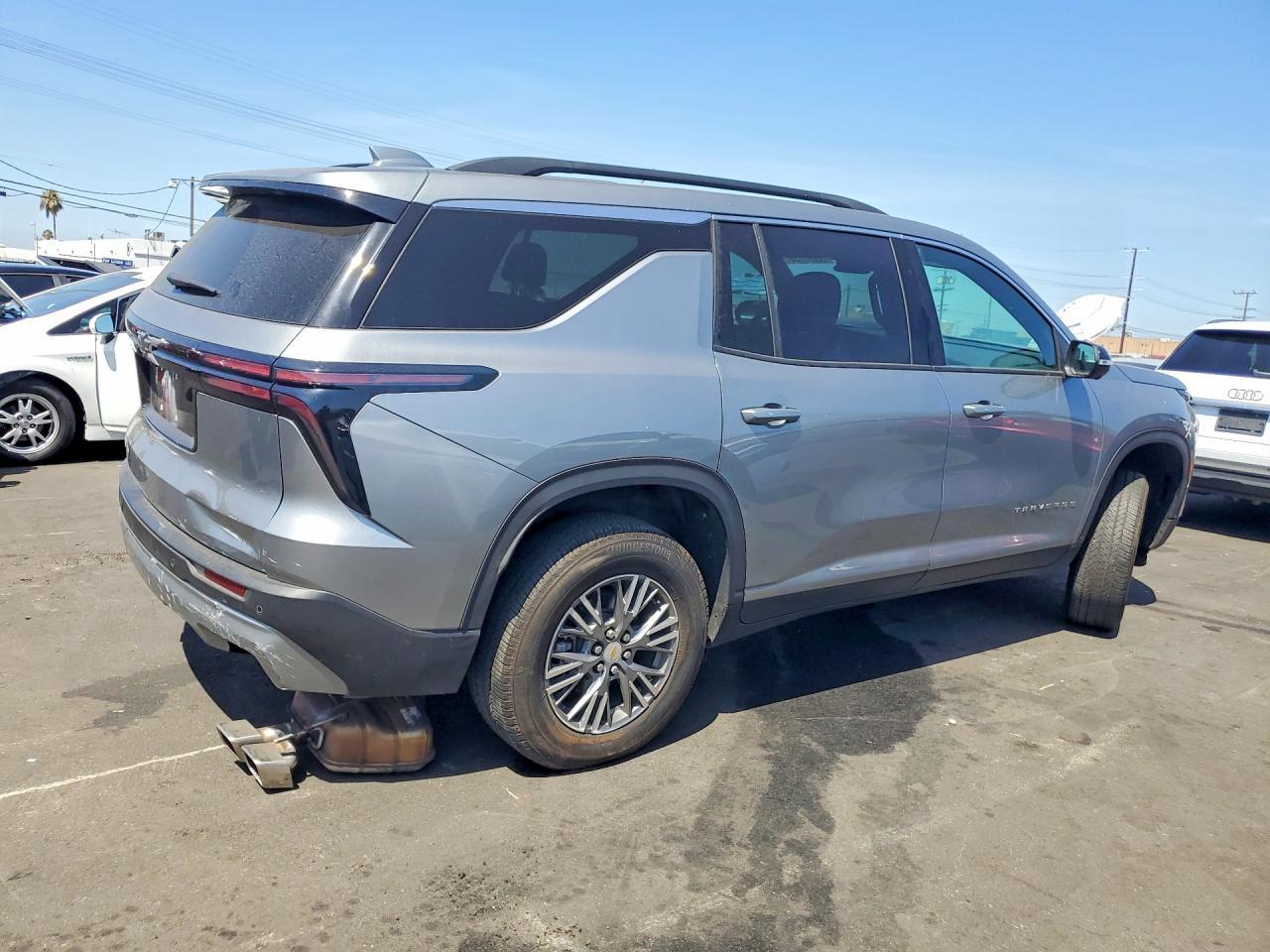 2025 Chevrolet Traverse Lt - zdjęcie 3