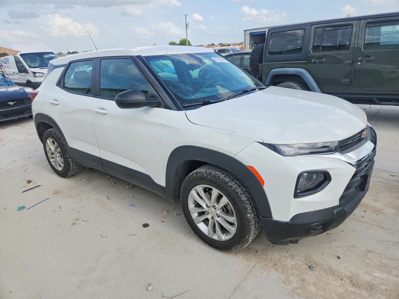 2023 Chevrolet Trailblazer Ls - zdjęcie 4