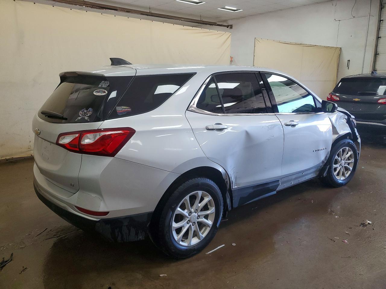 2020 Chevrolet Equinox Lt - zdjęcie 3