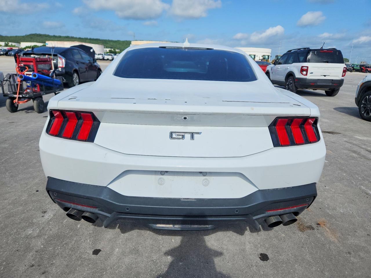 2025 Ford Mustang Gt - zdjęcie 6