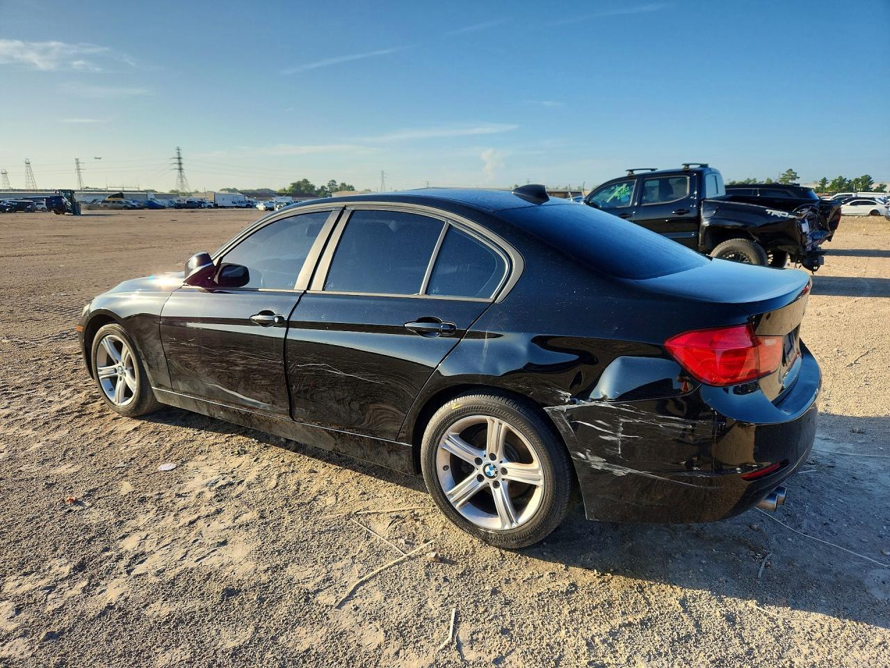 2014 BMW 328 I - zdjęcie 2