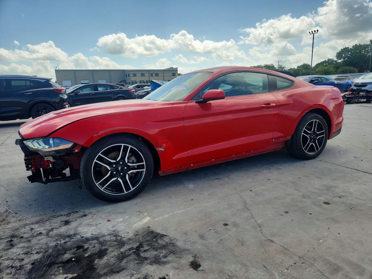 2023 Ford Mustang - zdjęcie główne