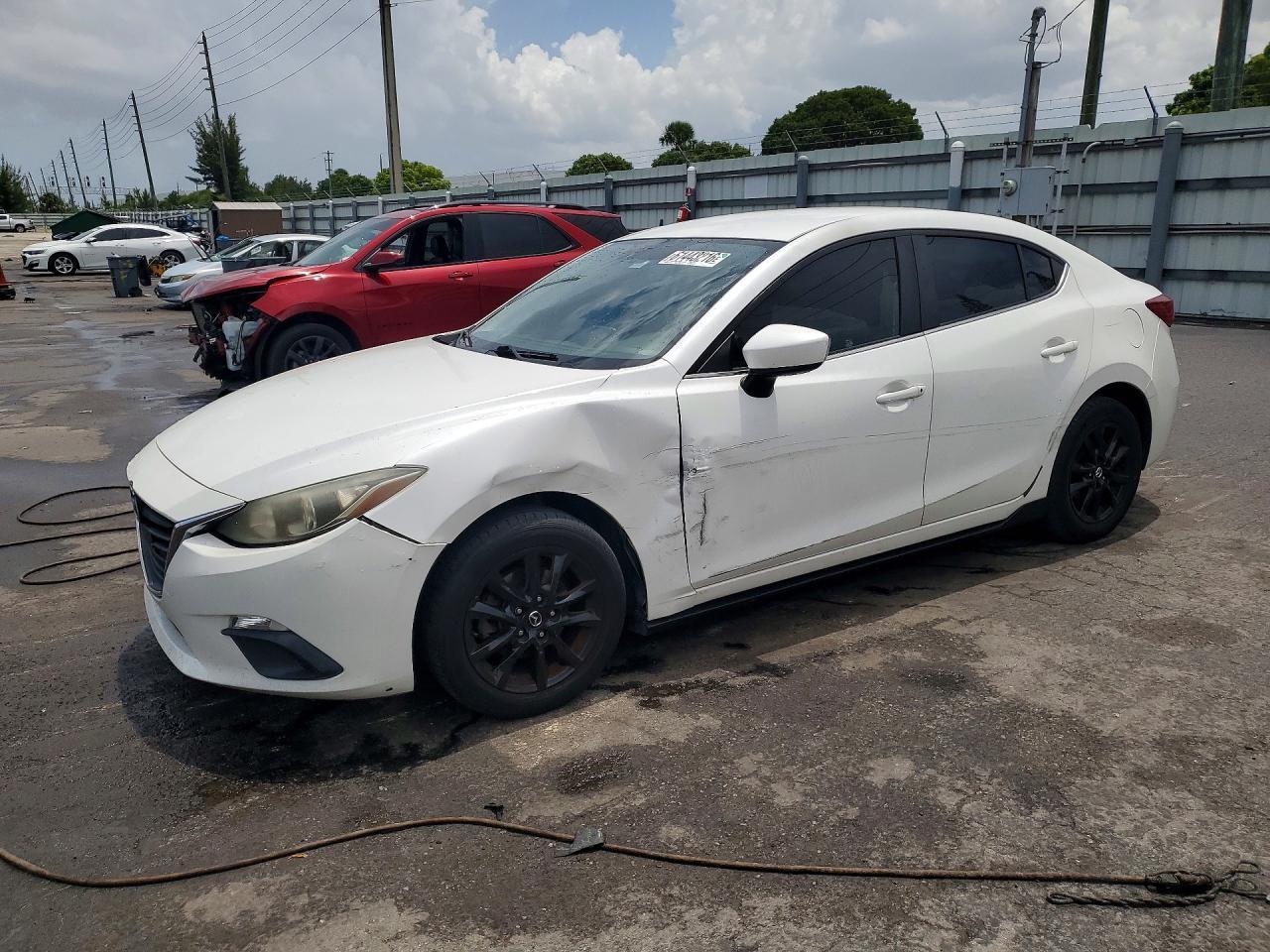 2016 Mazda 3 Sport - zdjęcie główne