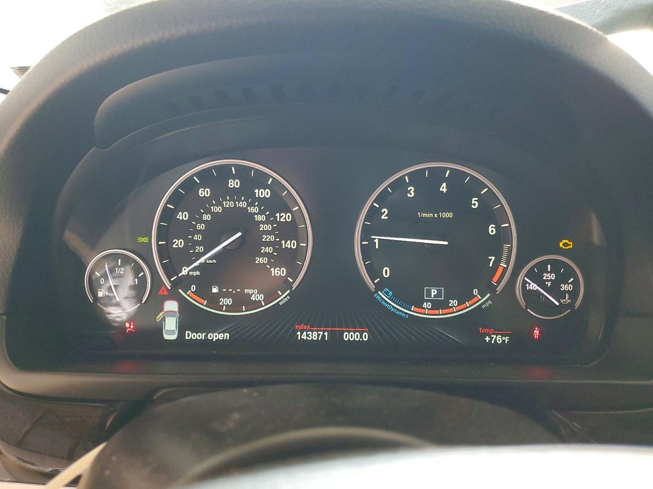 2015 BMW Seria 5 535i - zdjęcie 9