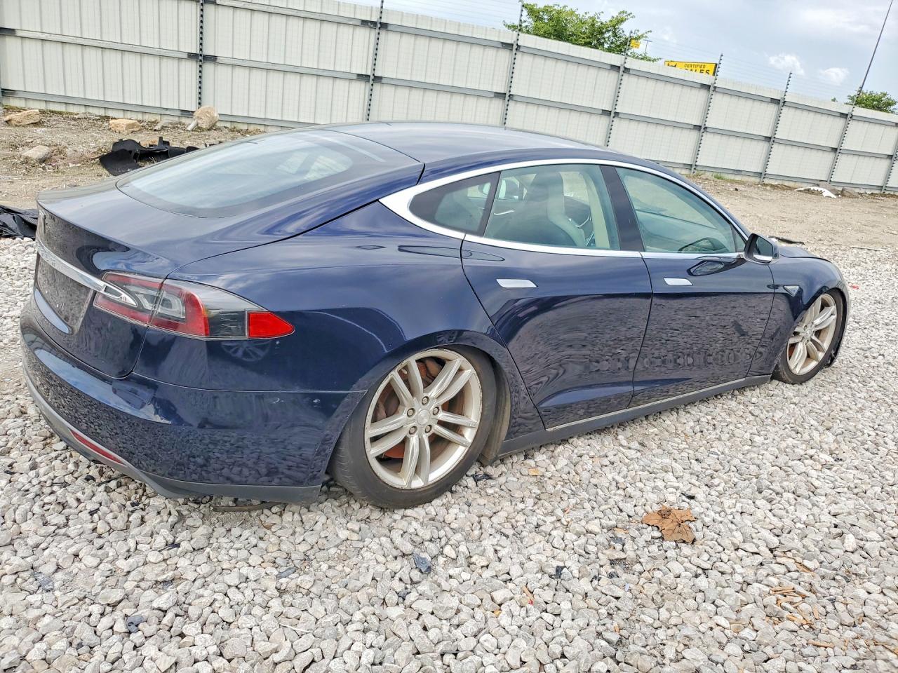 2013 Tesla Model S - zdjęcie 3