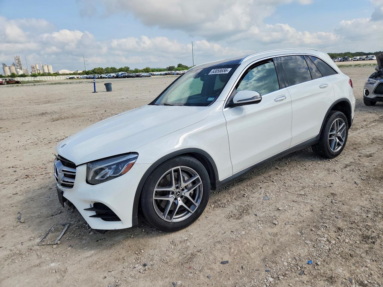 2017 Mercedes-Benz Glc 300 4Matic - zdjęcie główne
