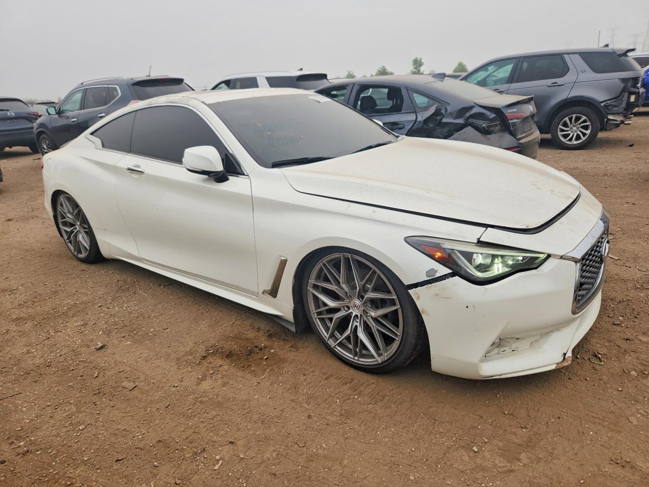 2017 Infiniti Q60 3.0T Premium - zdjęcie 4