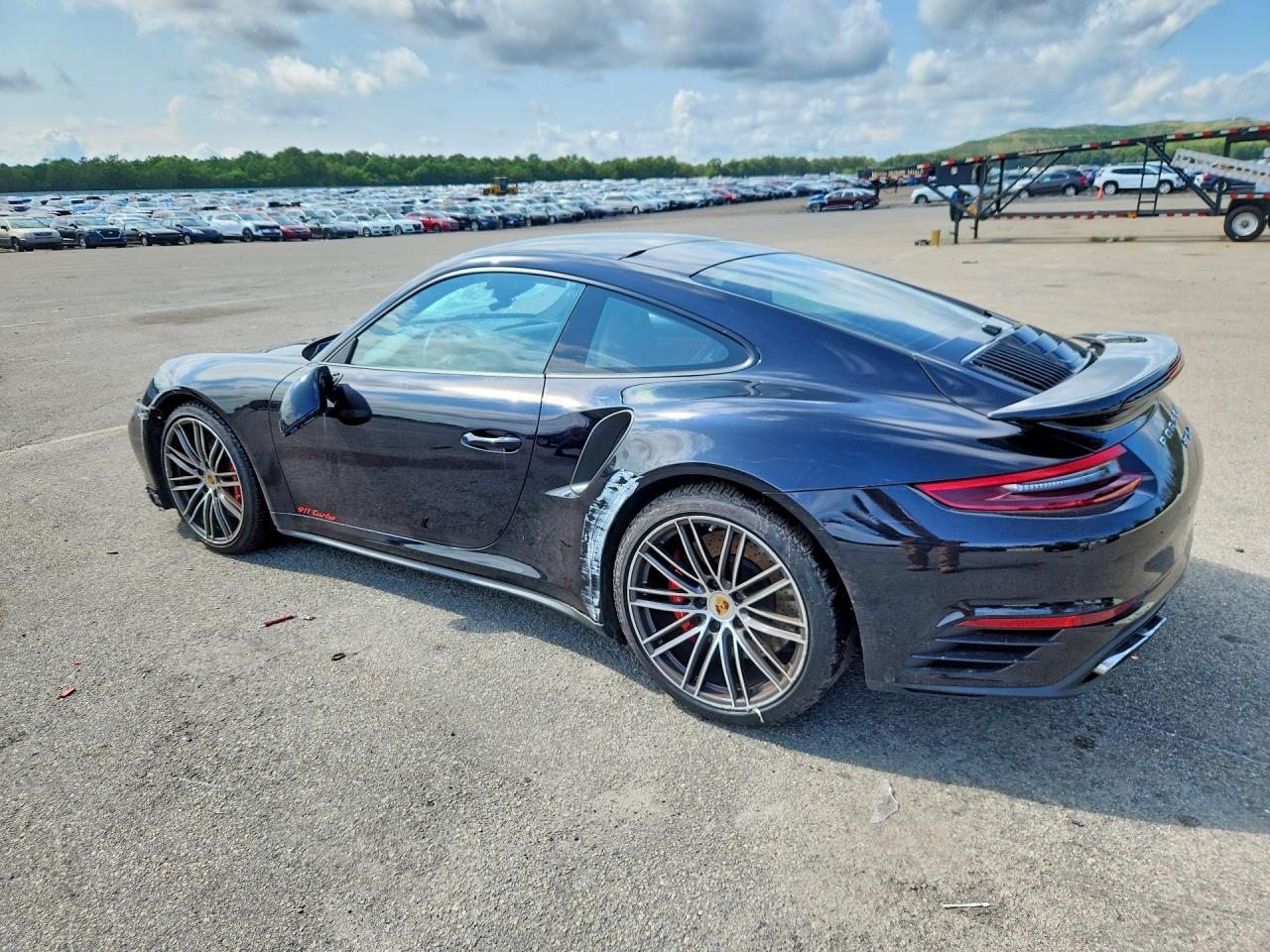2019 Porsche 911 Turbo - zdjęcie 2