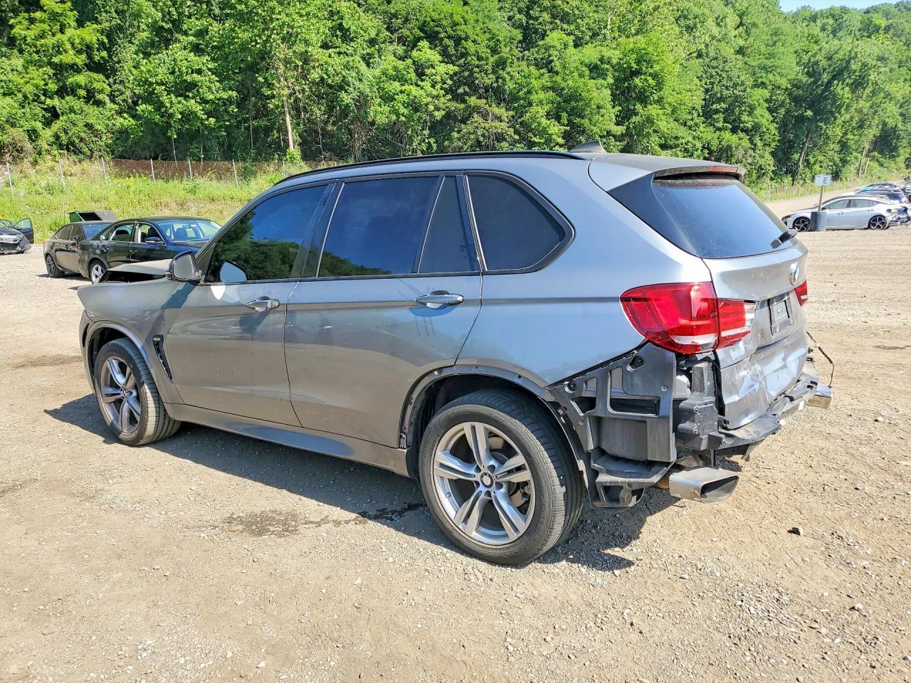 2015 BMW X5 xDrive35I - zdjęcie 2