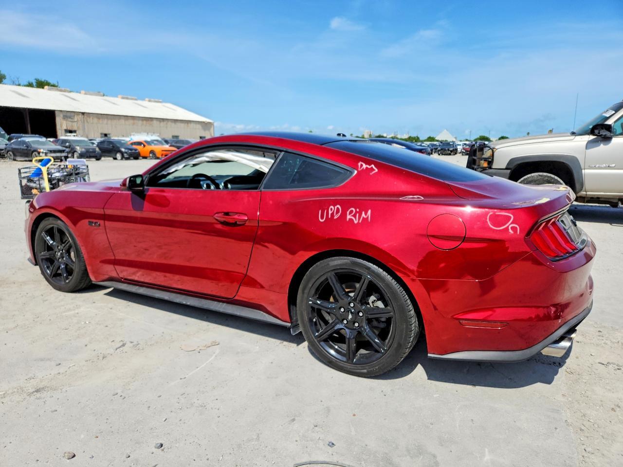 2019 Ford Mustang Gt - zdjęcie 2