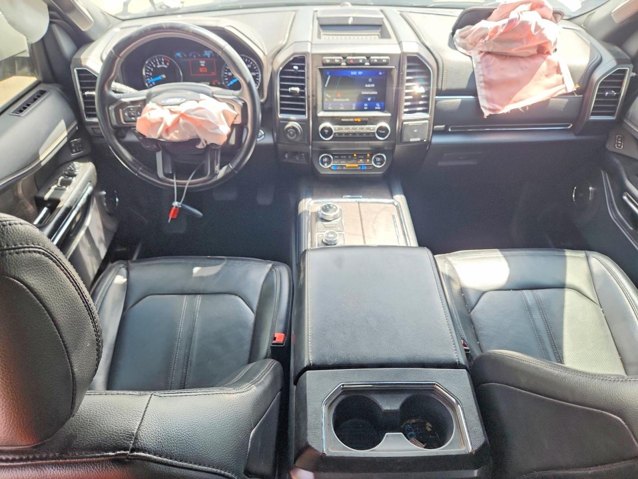 2021 Ford Expedition Limited - zdjęcie 8