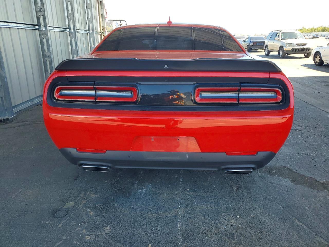 2016 Dodge Challenger R/T Scat Pack - zdjęcie 6