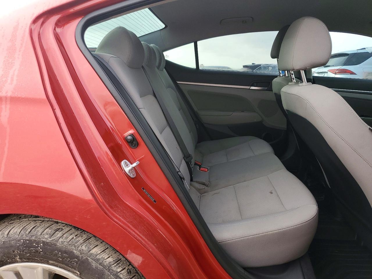 2019 Hyundai Elantra Sel - zdjęcie 10