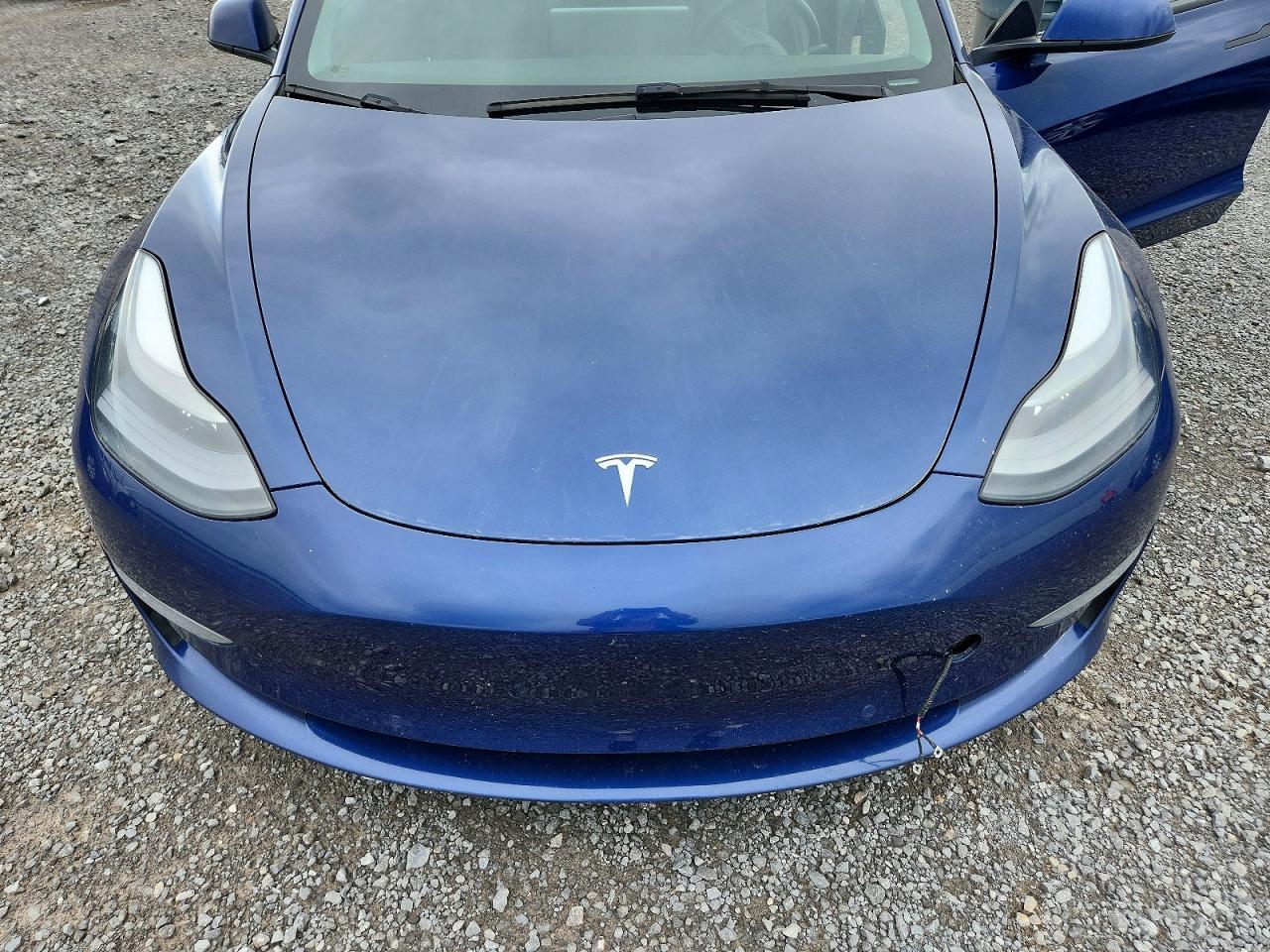 2022 Tesla Model 3 - zdjęcie 11