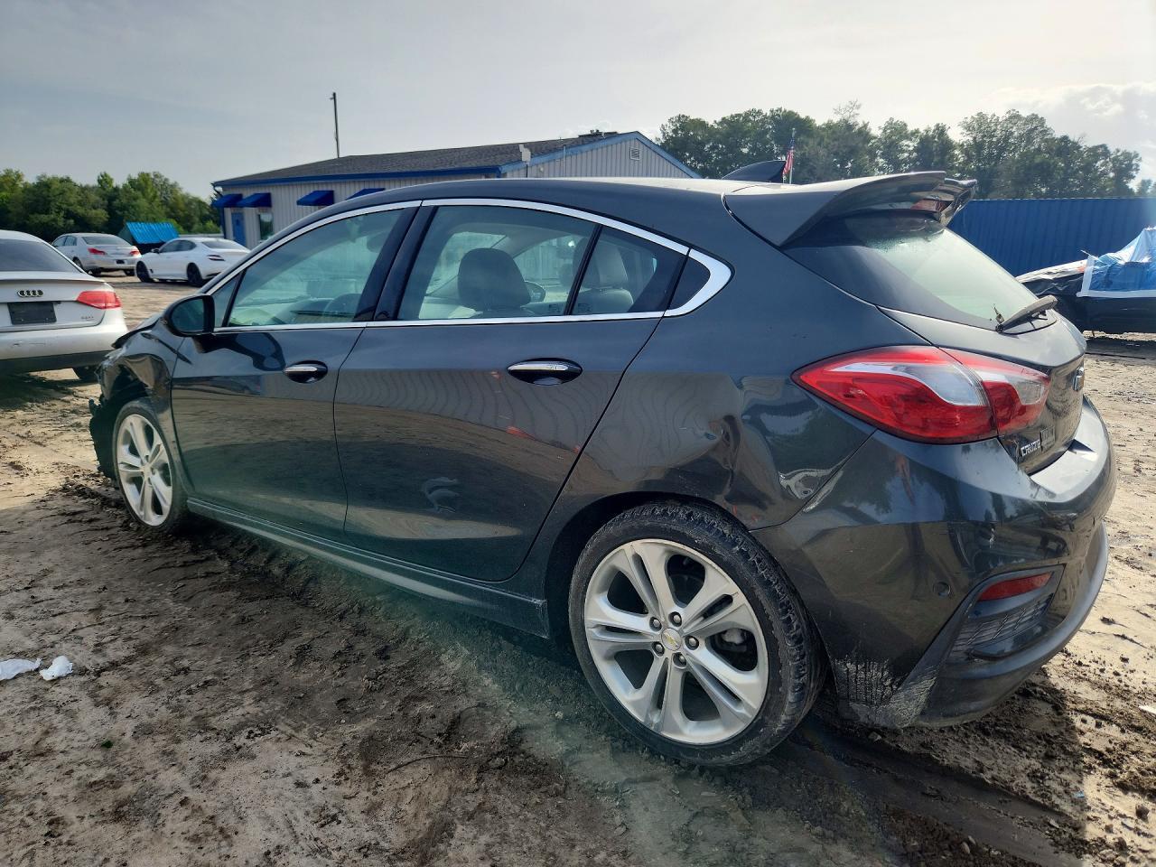 2017 Chevrolet Cruze Premier - zdjęcie 2