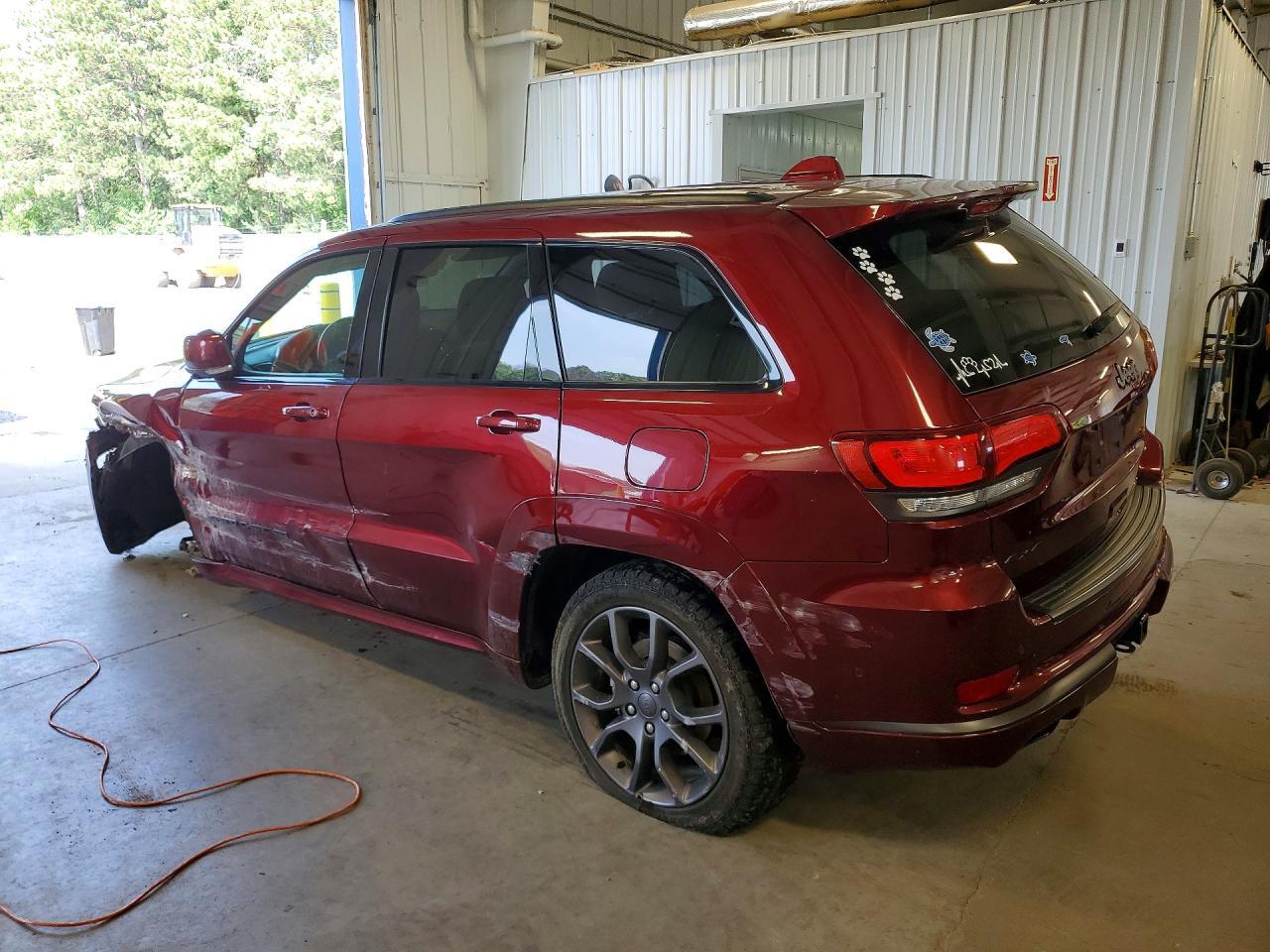2021 Jeep Grand Cherokee Overland - zdjęcie 2