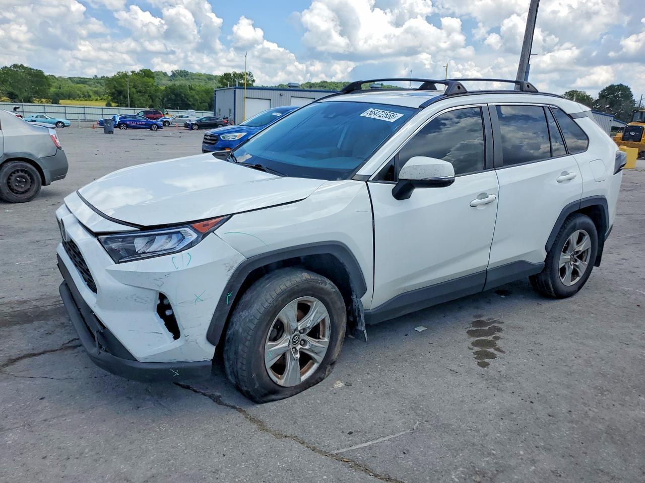 2019 Toyota Rav4 Xle - zdjęcie główne