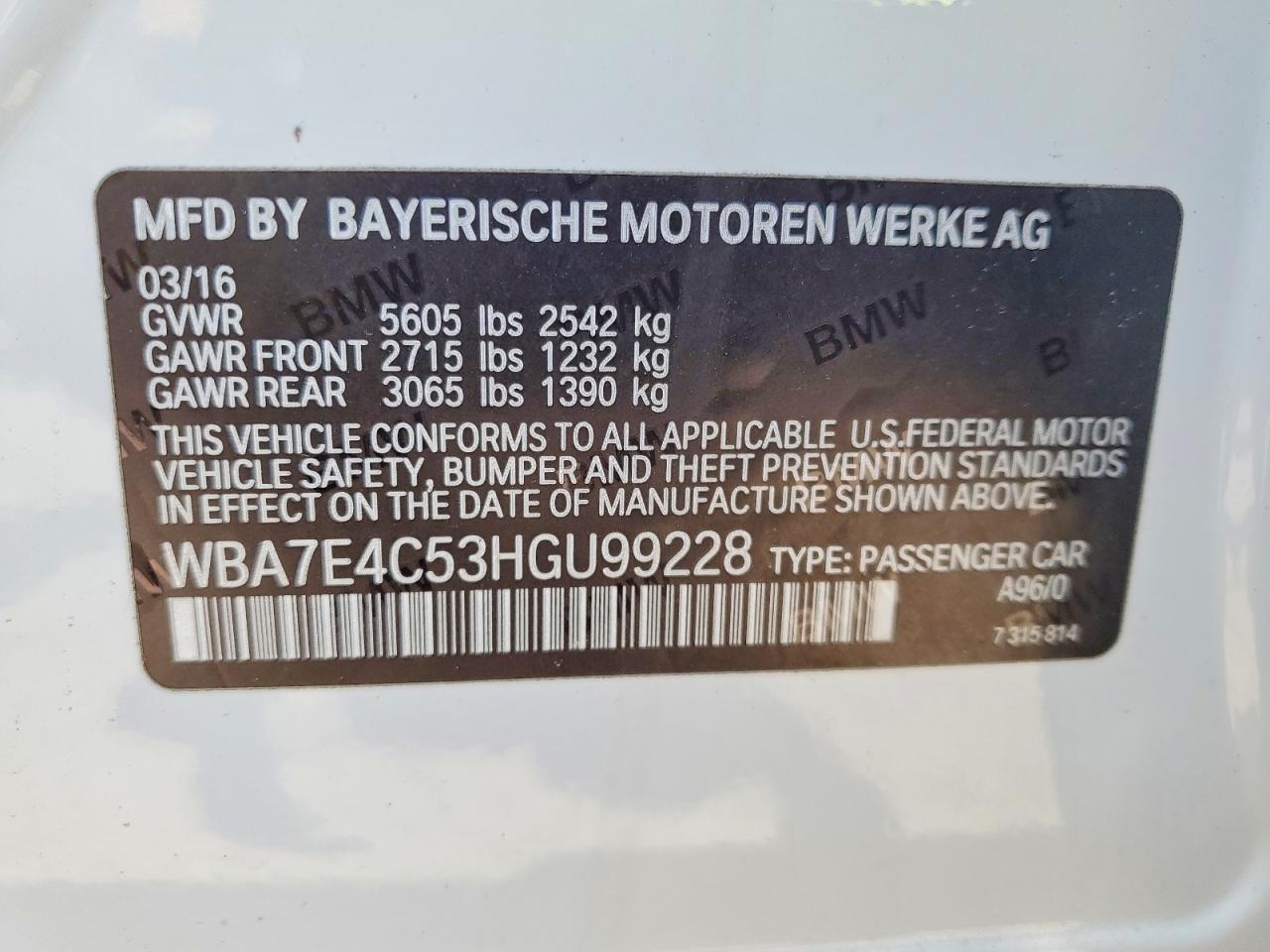 2017 BMW 740 Xi - zdjęcie 12