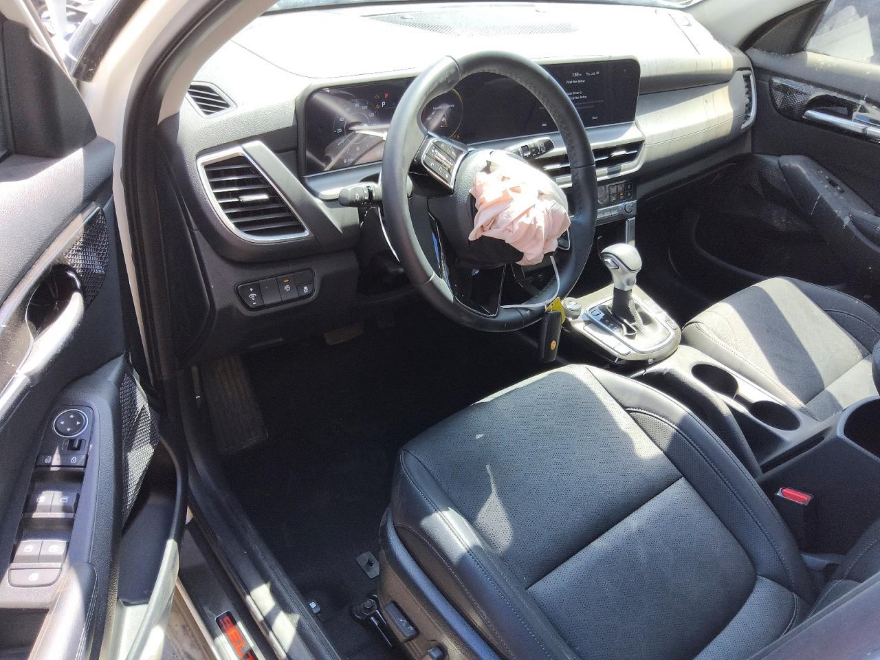 2025 Kia Seltos Ex - zdjęcie 8