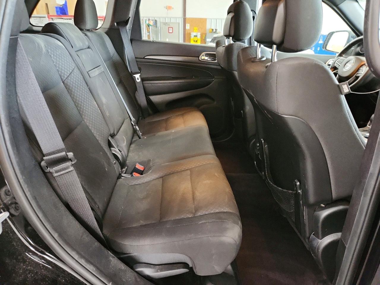 2018 Jeep Grand Cherokee Laredo - zdjęcie 10