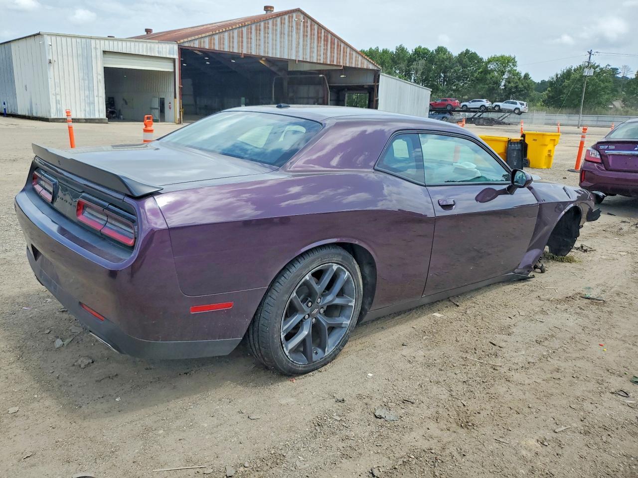 2022 Dodge Challenger Sxt - zdjęcie 3