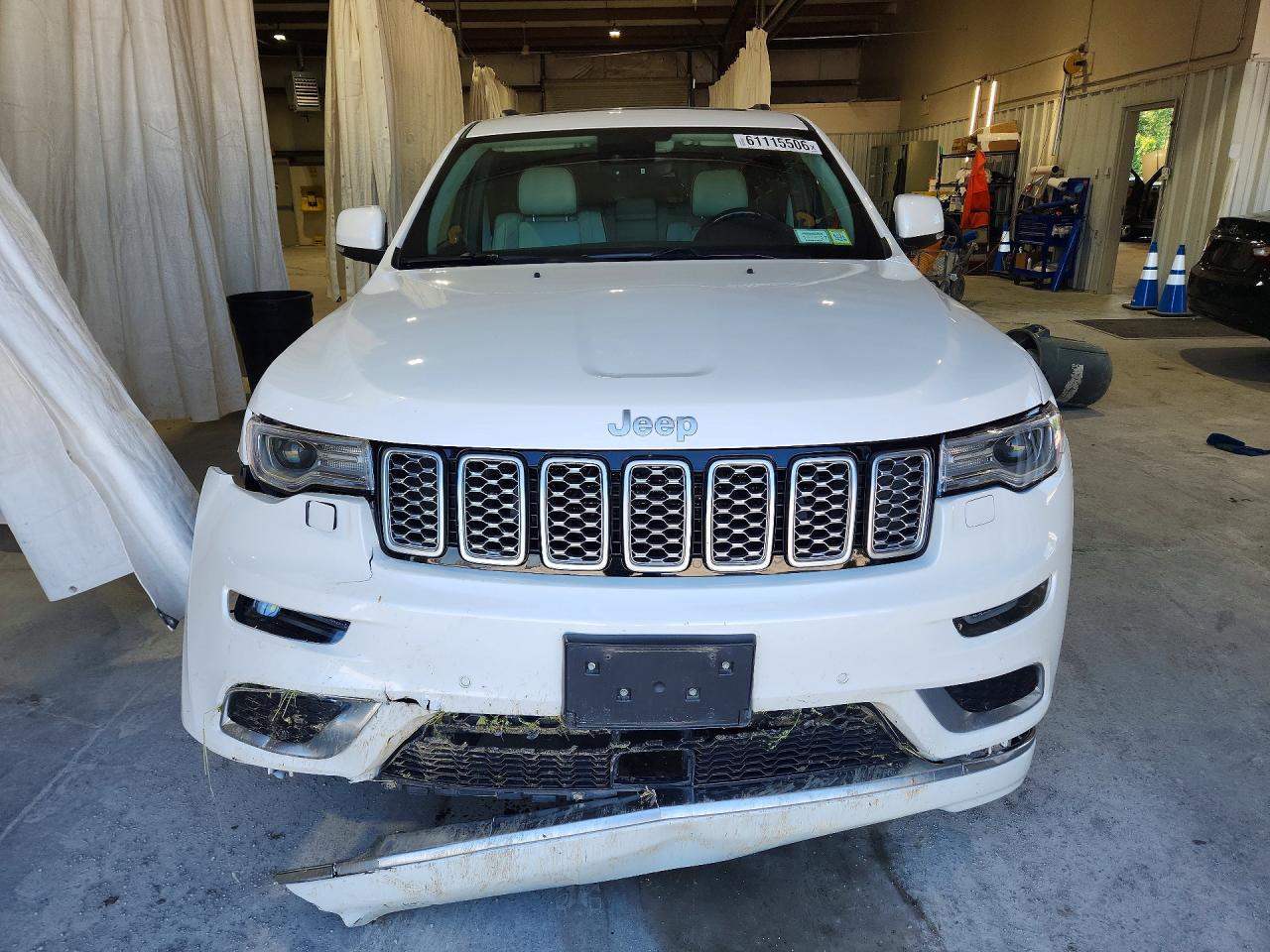 2017 Jeep Grand Cherokee Summit - zdjęcie 5