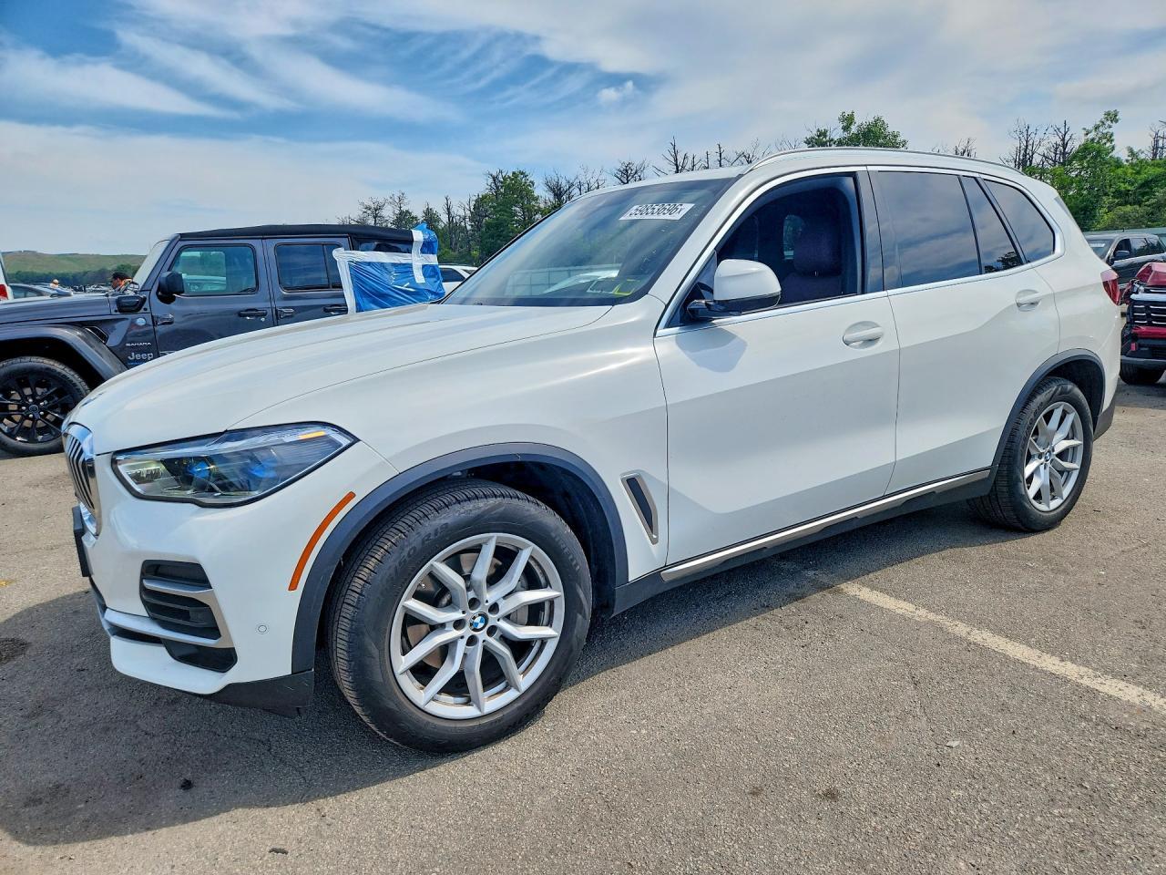 2023 BMW X5 xDrive40I - zdjęcie główne