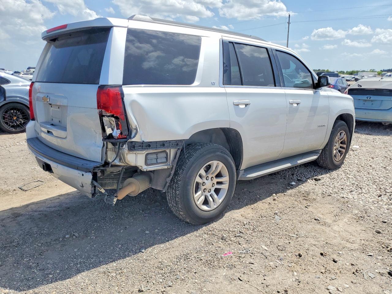 2015 Chevrolet Tahoe C1500 Lt - zdjęcie 3