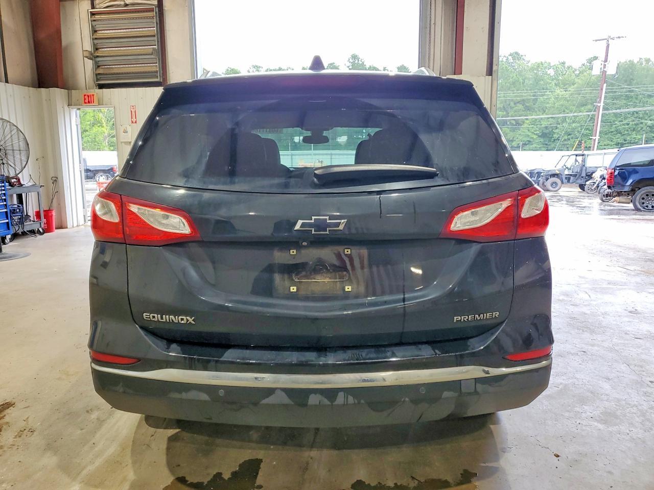 2020 Chevrolet Equinox Premier - zdjęcie 6