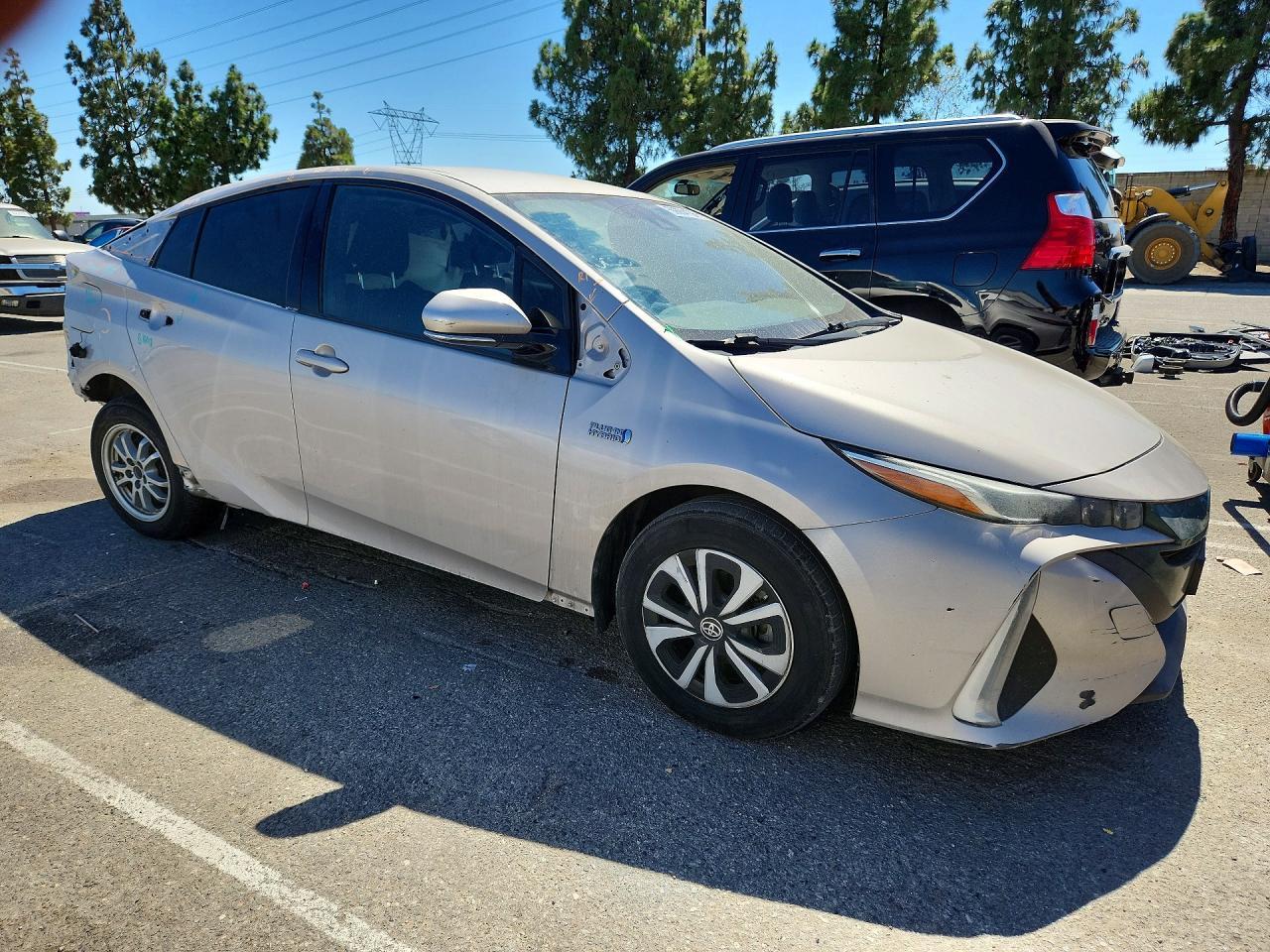 2019 Toyota Prius Prime Plus - zdjęcie 4
