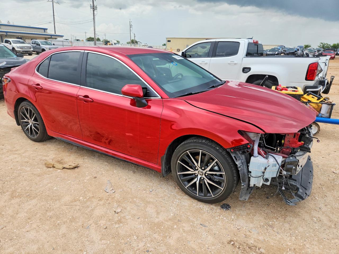2024 Toyota Camry Se - zdjęcie 4