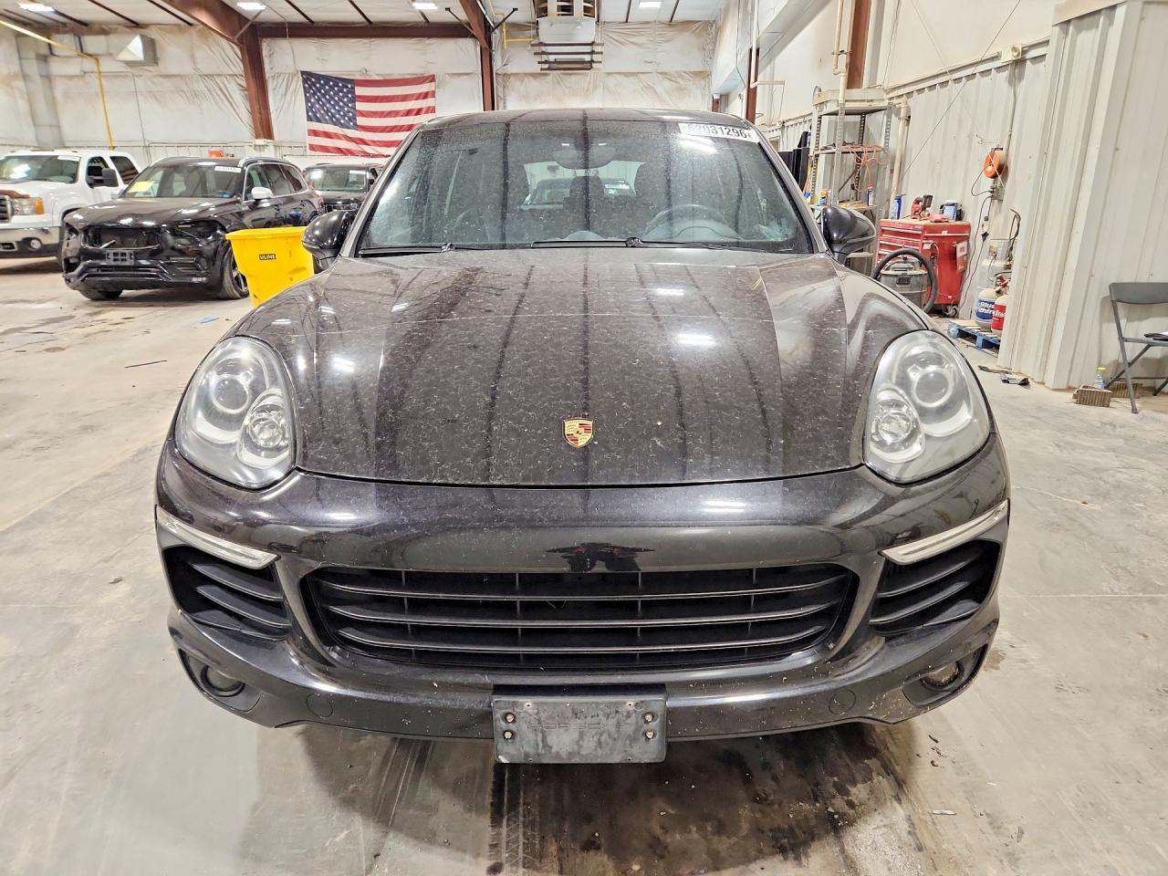 2015 Porsche Cayenne S - zdjęcie 5