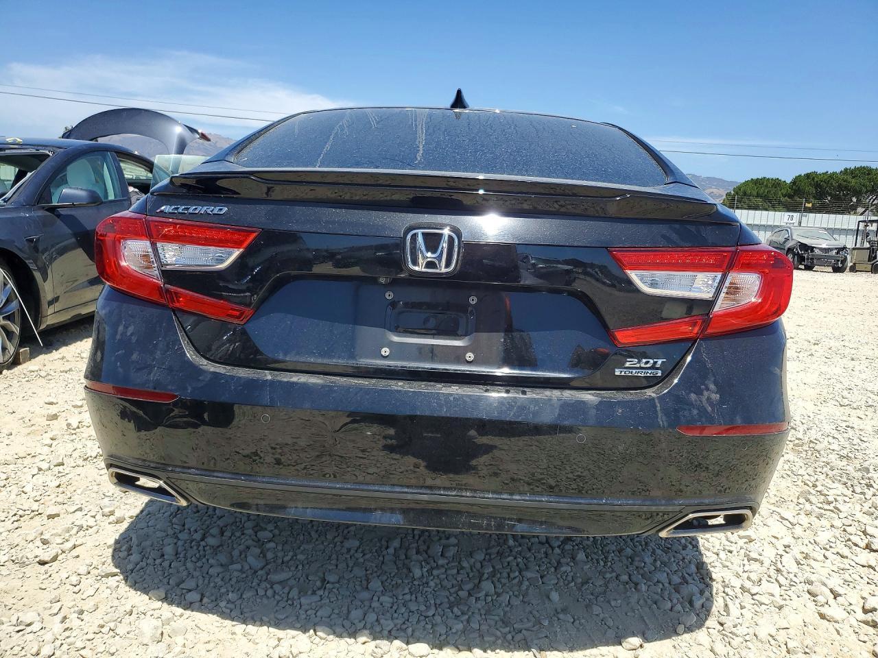 2018 Honda Accord Touring - zdjęcie 6