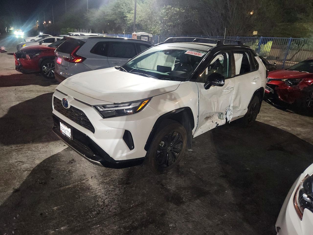 2024 Toyota Rav4 Xse - zdjęcie główne