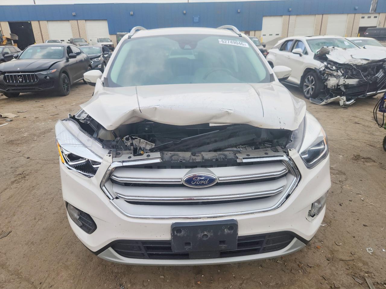 2019 Ford Escape Titanium - zdjęcie 5