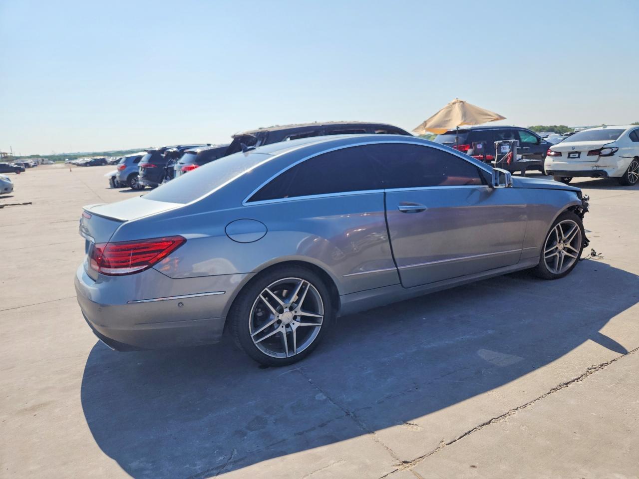 2015 Mercedes-Benz E 400 - zdjęcie 3